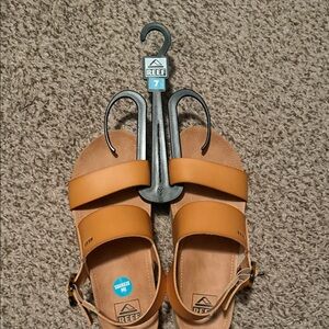 Reef Vista Hi Buckle Sandals